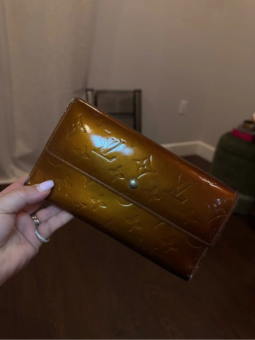AUTHENTIC Louis Vuitton Amber Vernis Monogram Continental Wallet